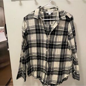 Old Navy Black and White Plaid Shirt